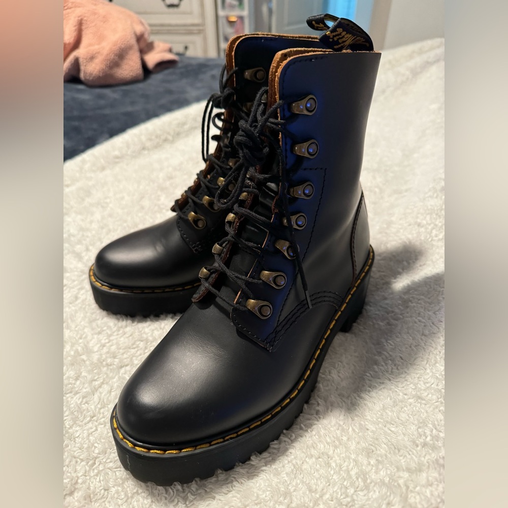 Dr Martens Black Leather Platform Mid-Calf Women Leona Boots Size 7
